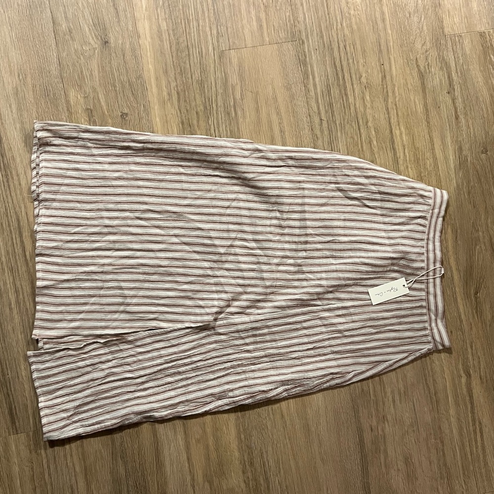 Rylee and Cru Striped MIDI skirt with slit XS 100% cotton ( New with tags)